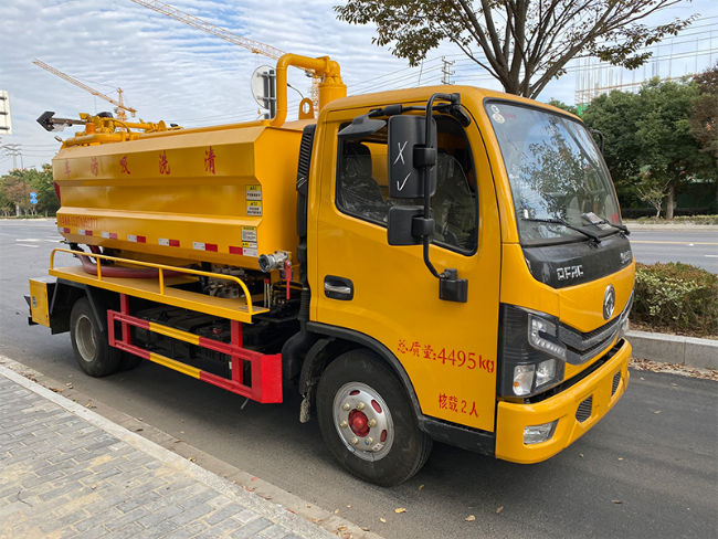 西宁清洗吸污车